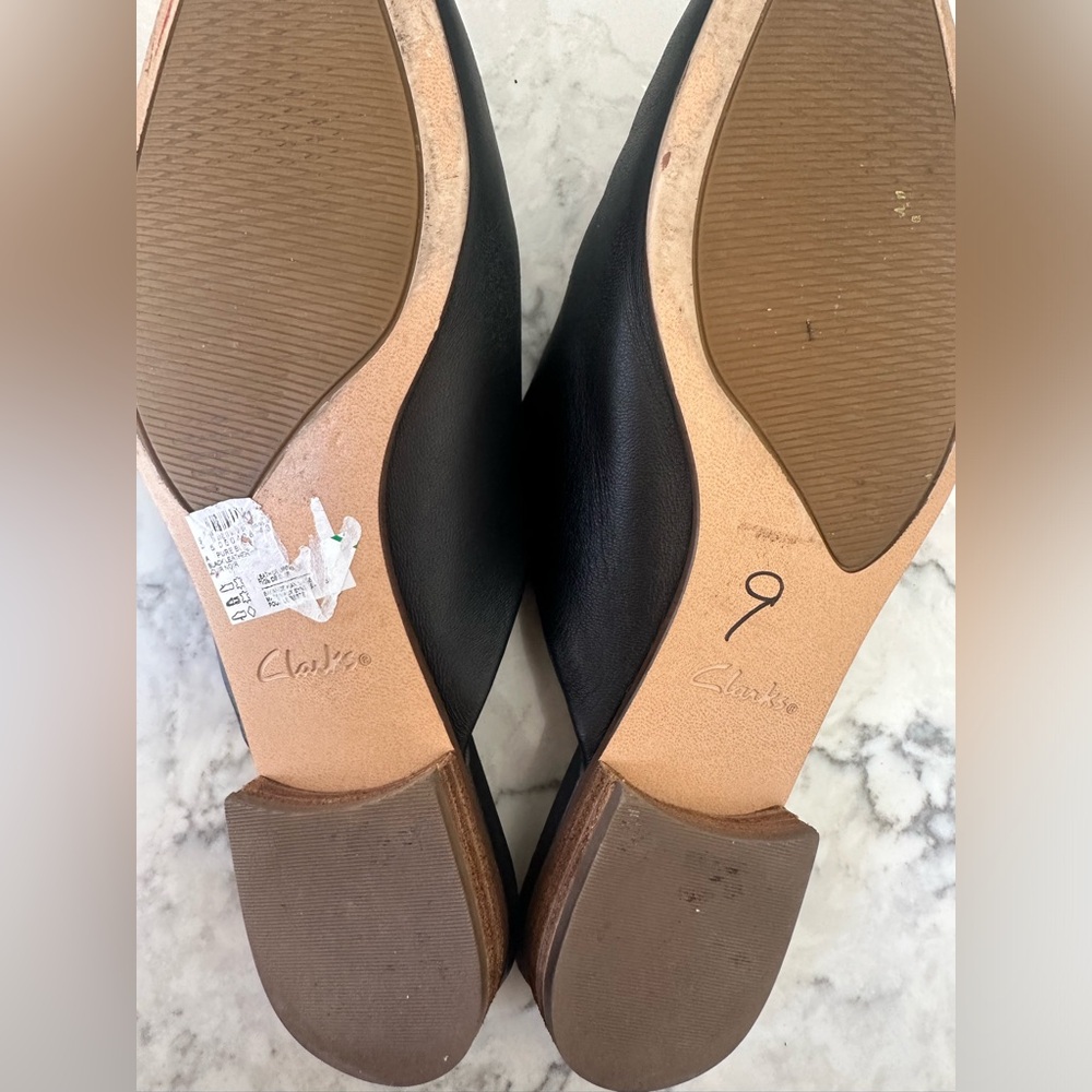 Clark’s black mules size 9 - Picture 4 of 5